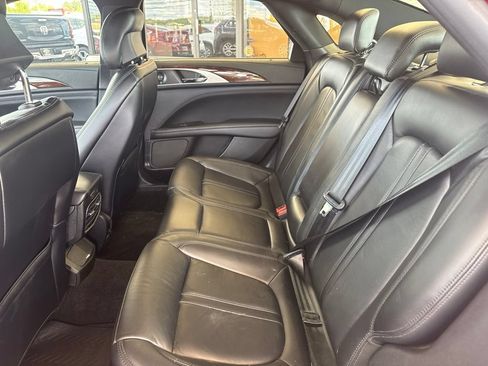Used 2019 Lincoln MKZ Reserve w/ Reserve Plus Package FWD image 13