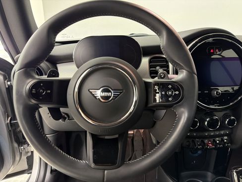 Used 2024 MINI Cooper S FWD image 11