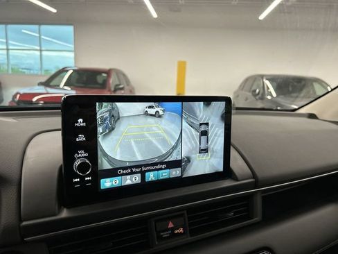 Used 2025 Honda Pilot Elite image 7