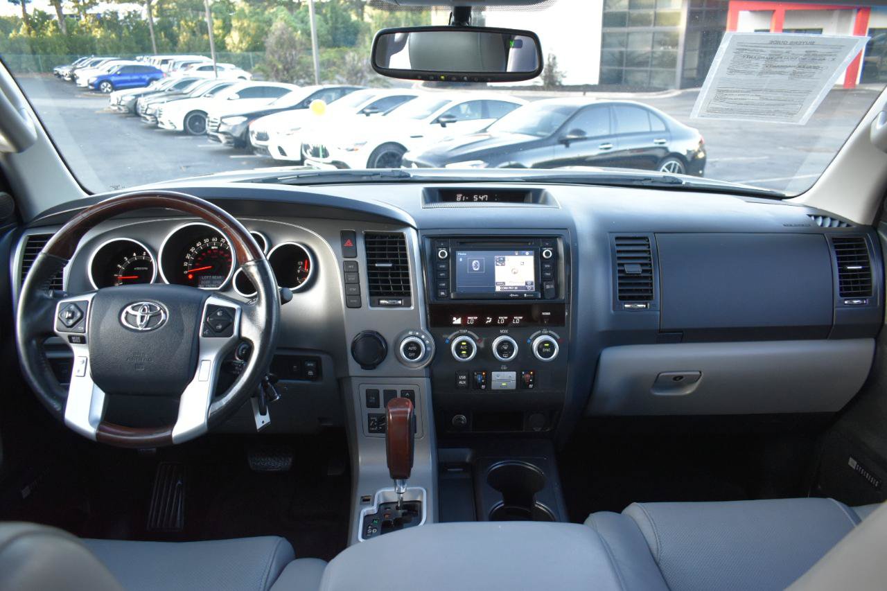Used 2014 Toyota Sequoia Platinum RWD image 11
