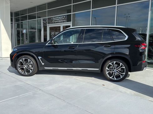 New 2026 BMW X5 xDrive40i AWD/4WD image 4