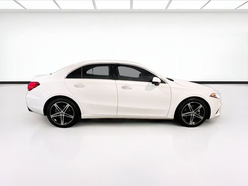 Used 2022 Mercedes-Benz A 220 image 23