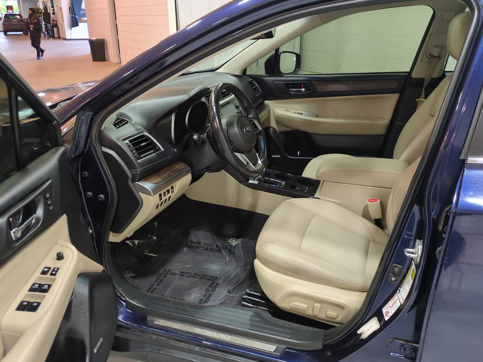 Used 2018 Subaru Outback 2.5i Limited AWD/4WD image 18