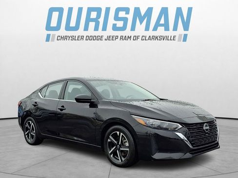 Used 2024 Nissan Sentra SV image 1