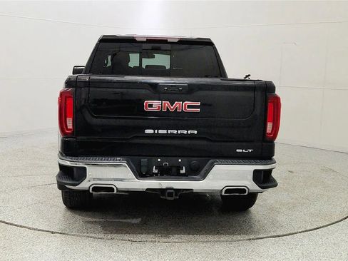 Used 2023 GMC Sierra 1500 SLT w/ SLT Premium Plus Package AWD/4WD image 6