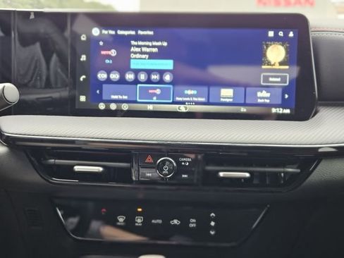 New 2026 Nissan Kicks SR FWD image 21