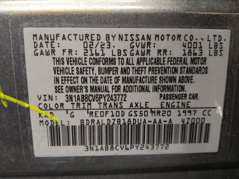 Used 2023 Nissan Sentra SV FWD image 33