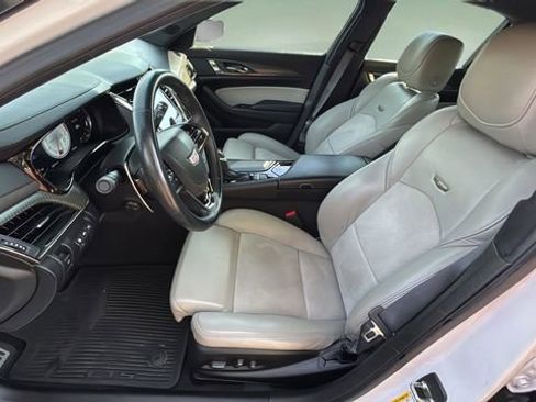 Used 2016 Cadillac CTS V w/ Carbon Fiber Package RWD image 19