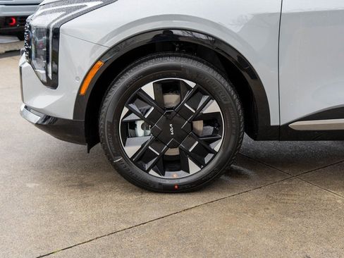 New 2026 Kia Sportage SX image 29