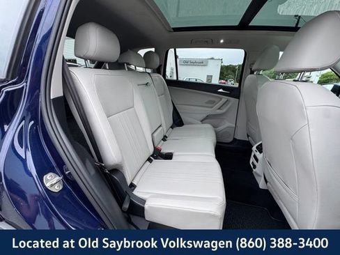Used 2022 Volkswagen Tiguan SE w/ Panoramic Sunroof Package AWD/4WD image 23