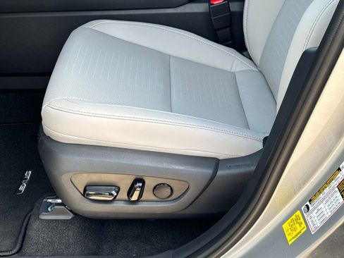 New 2026 Lexus TX 350 AWD image 21
