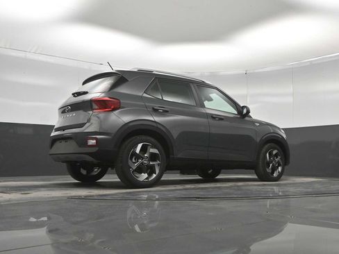 New 2026 Hyundai Venue SEL FWD image 37