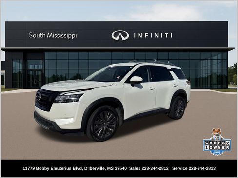 Used 2024 Nissan Pathfinder SL w/ SL Premium Package image 1