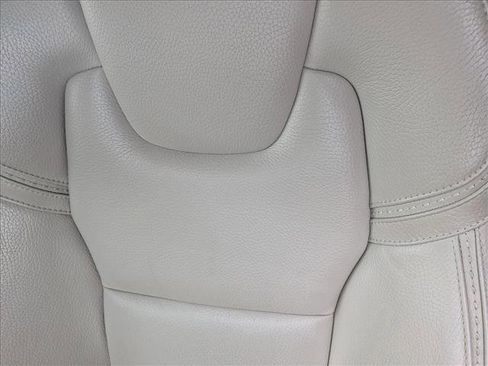 Used 2020 Volvo V90 T6 Cross Country w/ Protection Package Premier AWD/4WD image 14