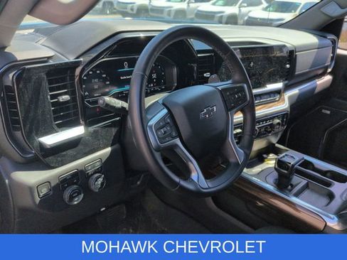 Used 2023 Chevrolet Silverado 1500 RST w/ Convenience Package II AWD/4WD image 17