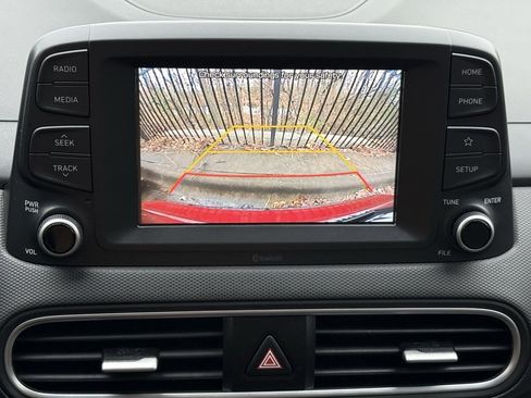 Used 2019 Hyundai Kona SE image 15