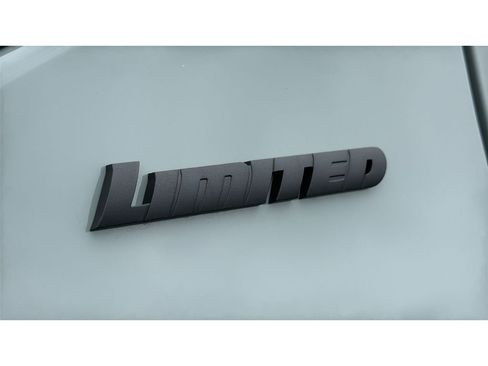 New 2026 Toyota Tundra Limited AWD/4WD image 32