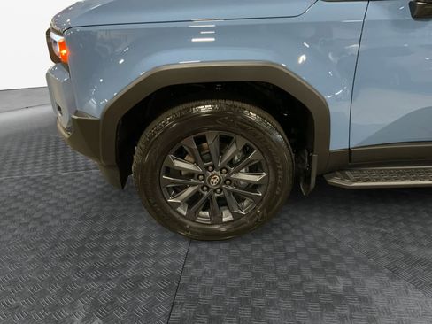 Used 2024 Toyota Land Cruiser image 14