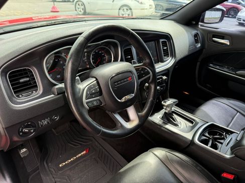 Used 2015 Dodge Charger R/T w/ Plus Group RWD image 30