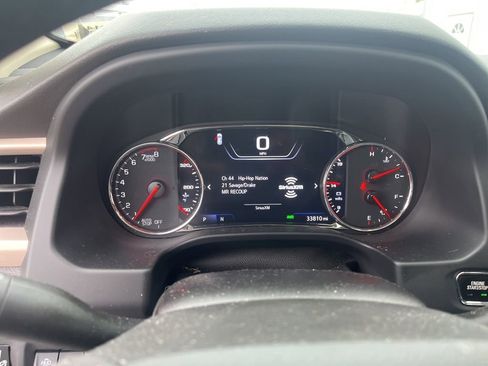 Used 2023 GMC Acadia Denali w/ Denali Technology Package image 16