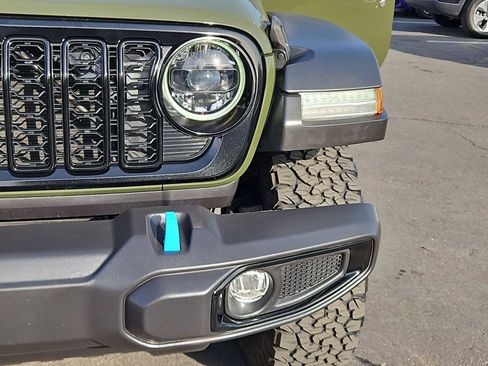 Used 2024 Jeep Wrangler Willys image 21