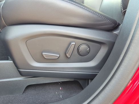 Used 2023 Ford Explorer ST w/ Equipment Group 401A image 23