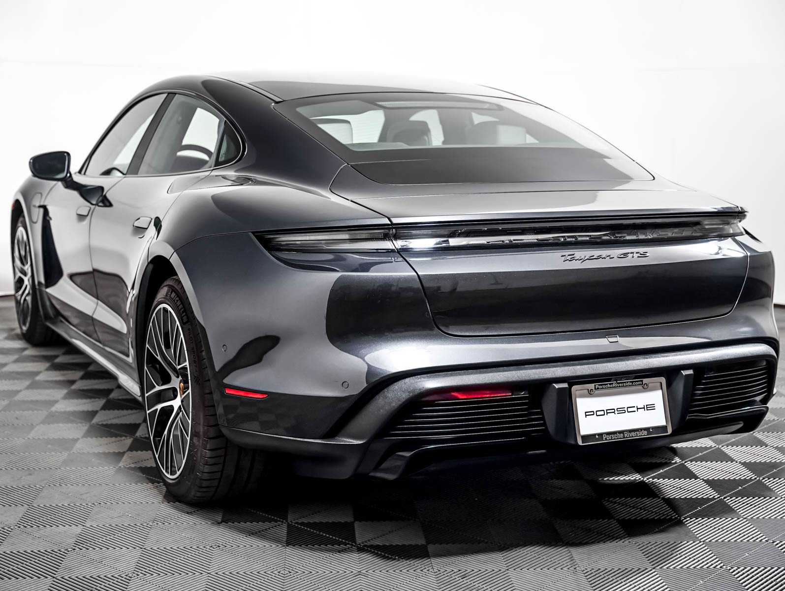 Certified 2023 Porsche Taycan GTS AWD/4WD image 3