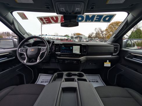 New 2026 Chevrolet Silverado 1500 LT image 2