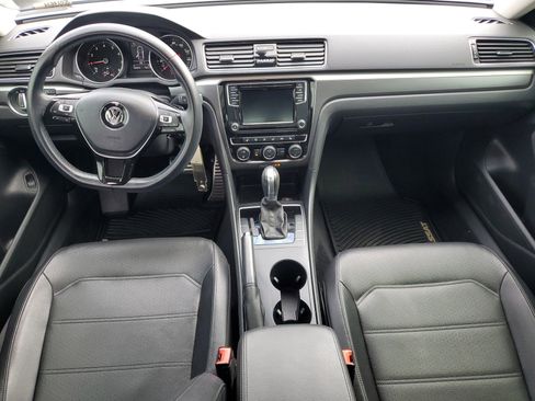 Used 2018 Volkswagen Passat 2.0T S image 15