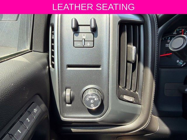 Used 2017 Chevrolet Silverado 1500 LTZ w/ Texas Edition RWD image 15