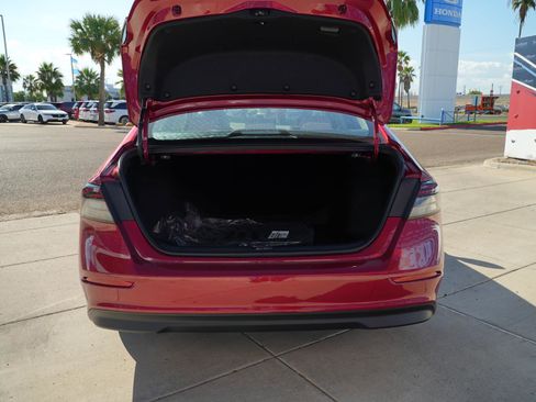 New 2025 Honda Accord SE image 7