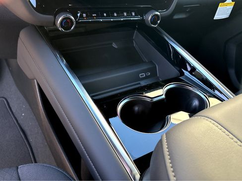 New 2026 Chevrolet Tahoe LS RWD image 37