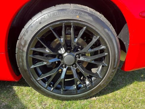 Used 2002 Chevrolet Corvette Coupe w/ Preferred Equipment Group2 RWD image 5
