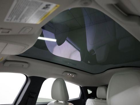 Used 2023 Ford Mustang Mach-E Premium image 25