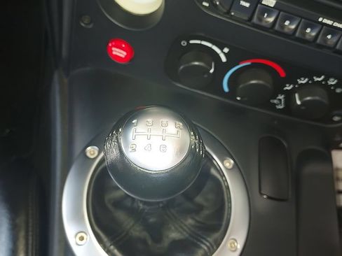 Used 2006 Dodge Viper SRT-10 RWD image 24