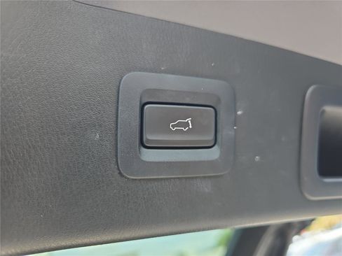 Used 2019 MAZDA CX-5 Touring FWD image 10