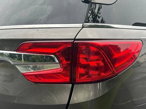 Used 2019 Honda Odyssey Elite image 11