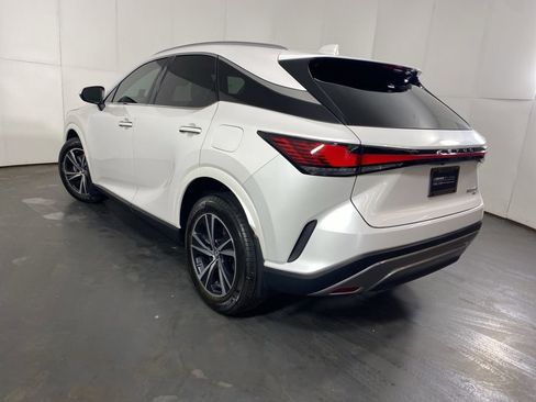 Used 2023 Lexus RX 350 Premium w/ Cold Area Package AWD/4WD image 10
