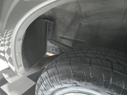 Used 2005 Ford Excursion Limited image 62