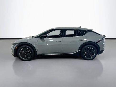 New 2026 Kia EV6 Light RWD image 4