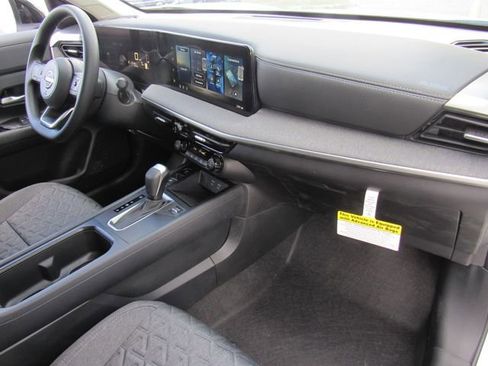 New 2026 Nissan Kicks SV FWD image 11