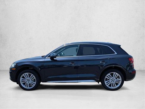 Used 2020 Audi Q5 2.0T Premium Plus w/ Premium Plus Package AWD/4WD image 9