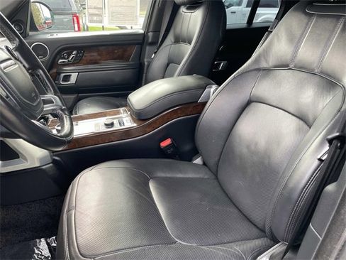 Used 2022 Land Rover Range Rover Westminster Edition image 19