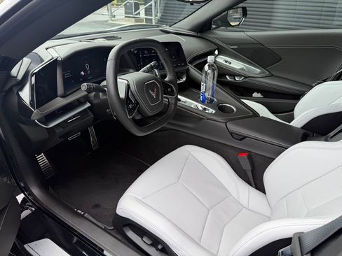 Used 2026 Chevrolet Corvette Stingray Coupe w/ 1LT image 5