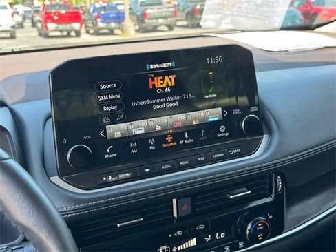 Used 2023 Nissan Rogue Platinum w/ Platinum Premium Package image 23