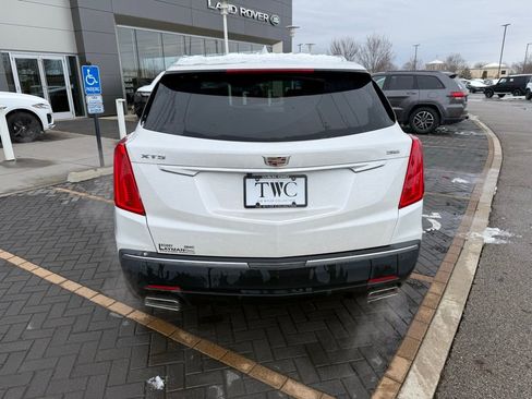 Used 2019 Cadillac XT5 FWD image 6