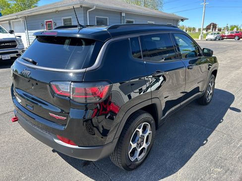 Used 2022 Jeep Compass Trailhawk w/ Trailhawk Elite Group AWD/4WD image 4