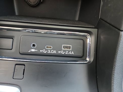 Used 2024 Subaru Ascent Onyx Edition image 39