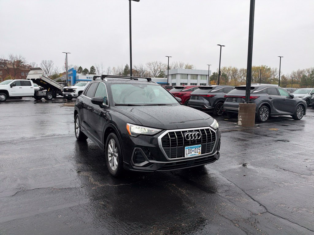 Used 2022 Audi Q3 2.0T Premium AWD/4WD image 6