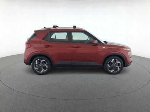 Certified 2023 Hyundai Venue SEL FWD image 8
